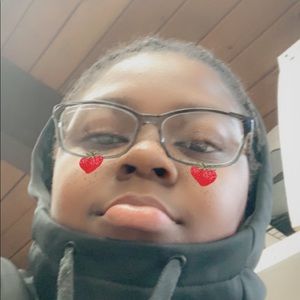 Meet your Posher, Amani